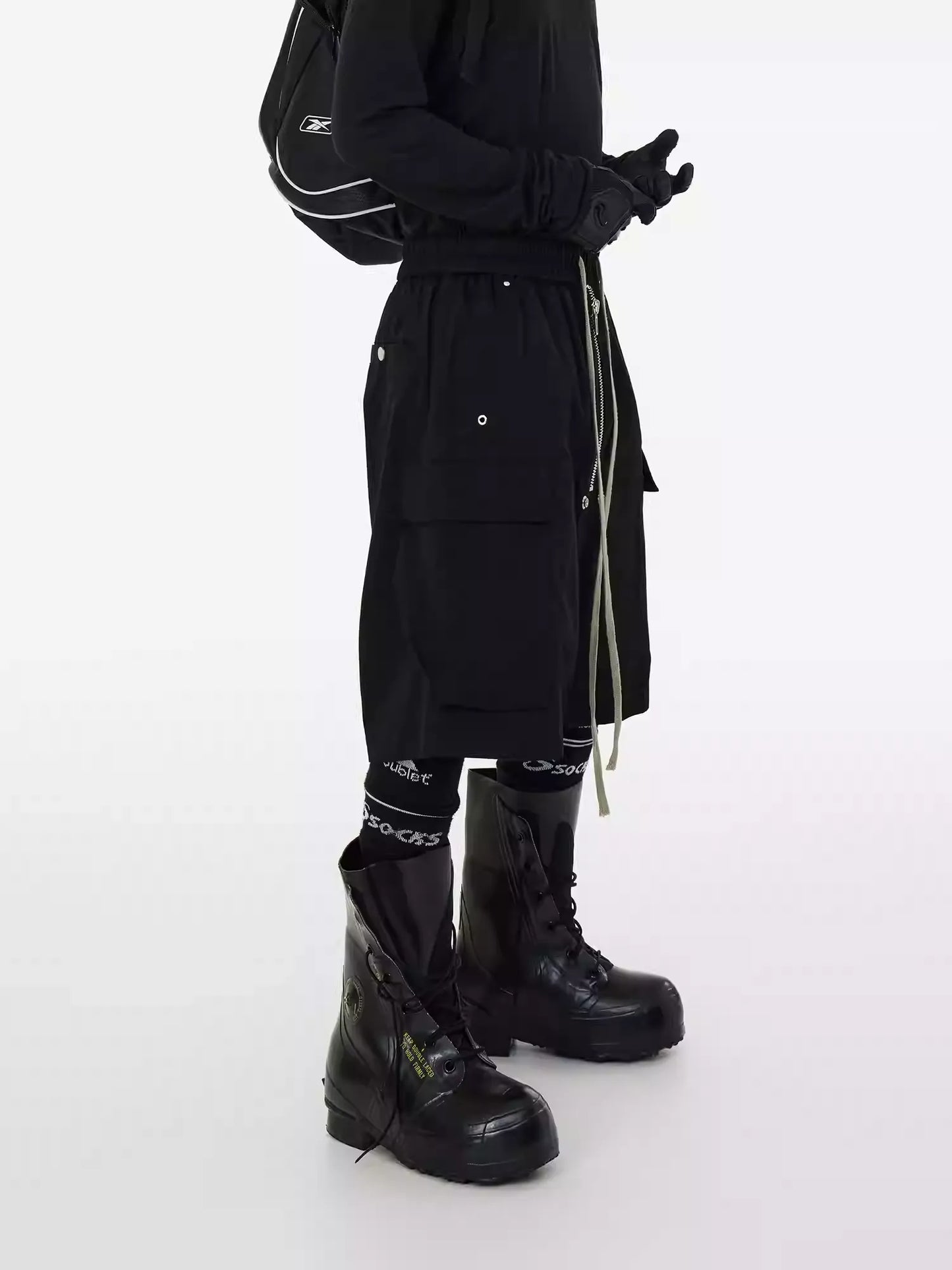 25ss Techno Surge Dropcord Shorts