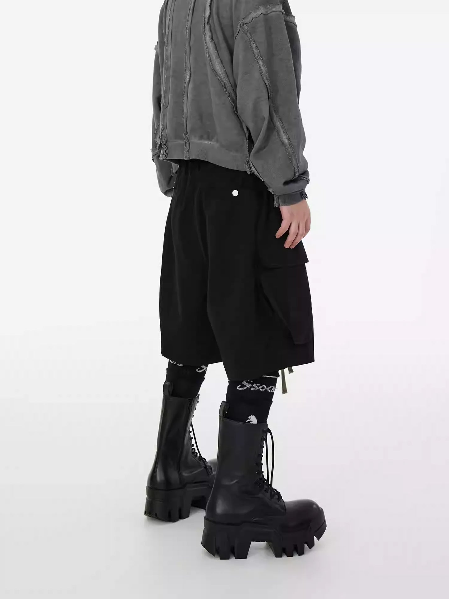 25ss Techno Surge Dropcord Shorts
