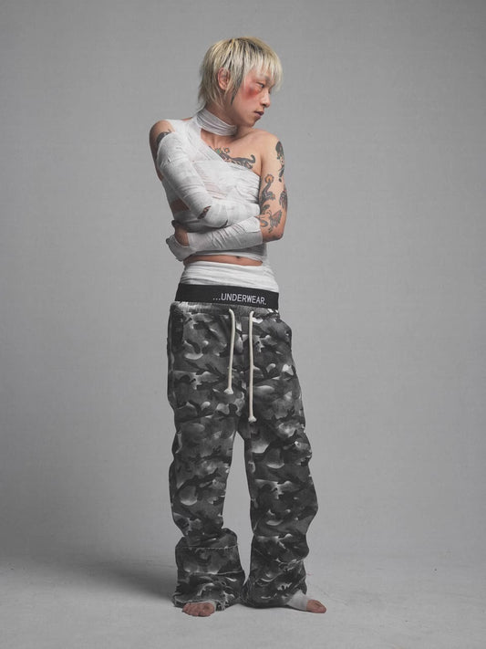 Camouflage stained Double waistband Trousers