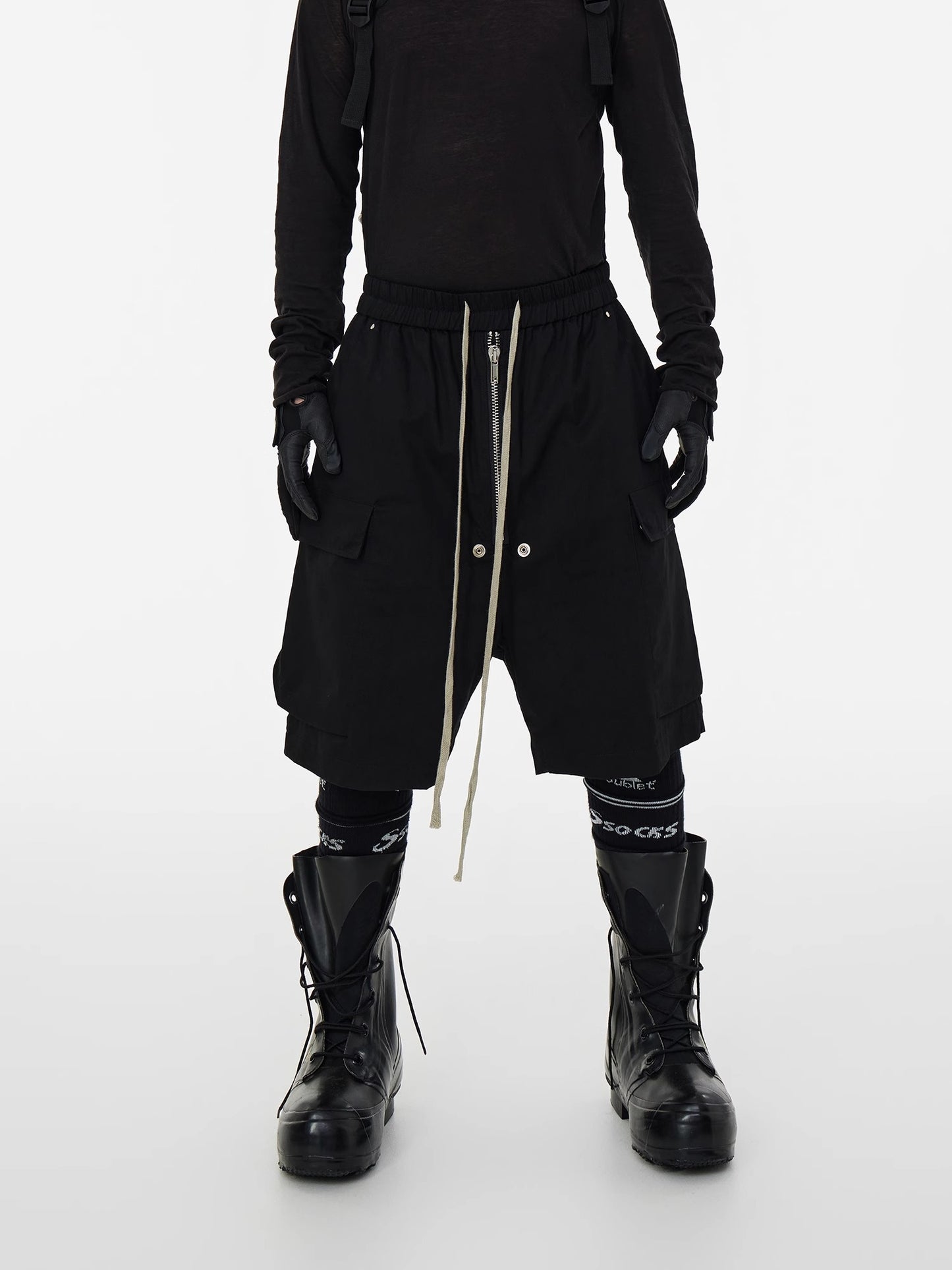 25ss Techno Surge Dropcord Shorts