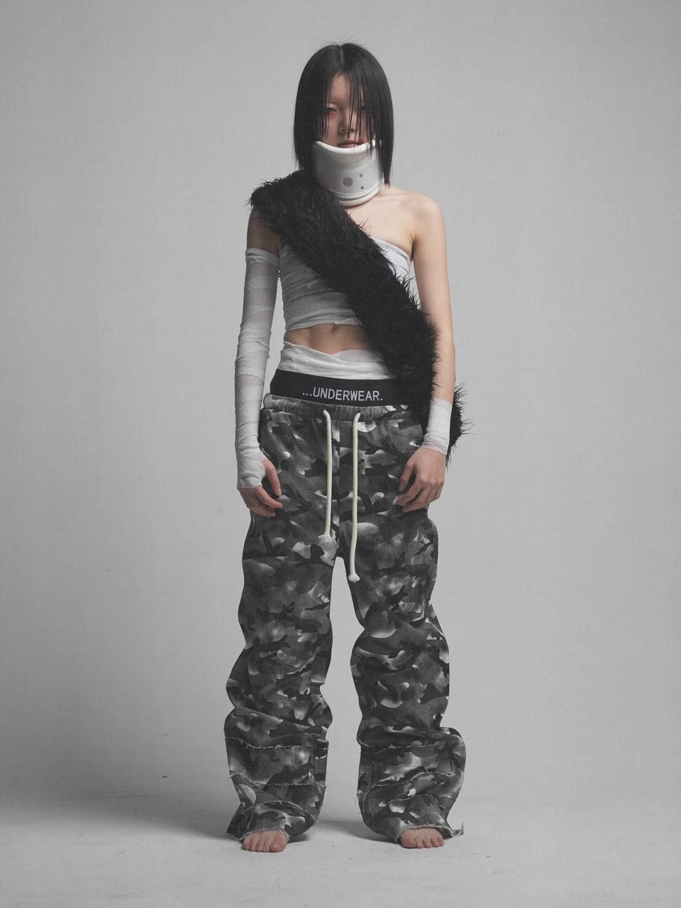Camouflage stained Double waistband Trousers
