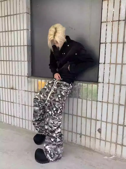 Camouflage stained Double waistband Trousers
